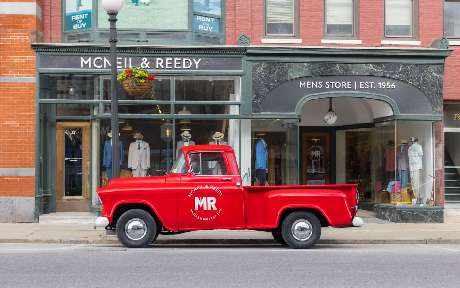 Vermont Association of Wedding Professionals storefront with vintage truck.